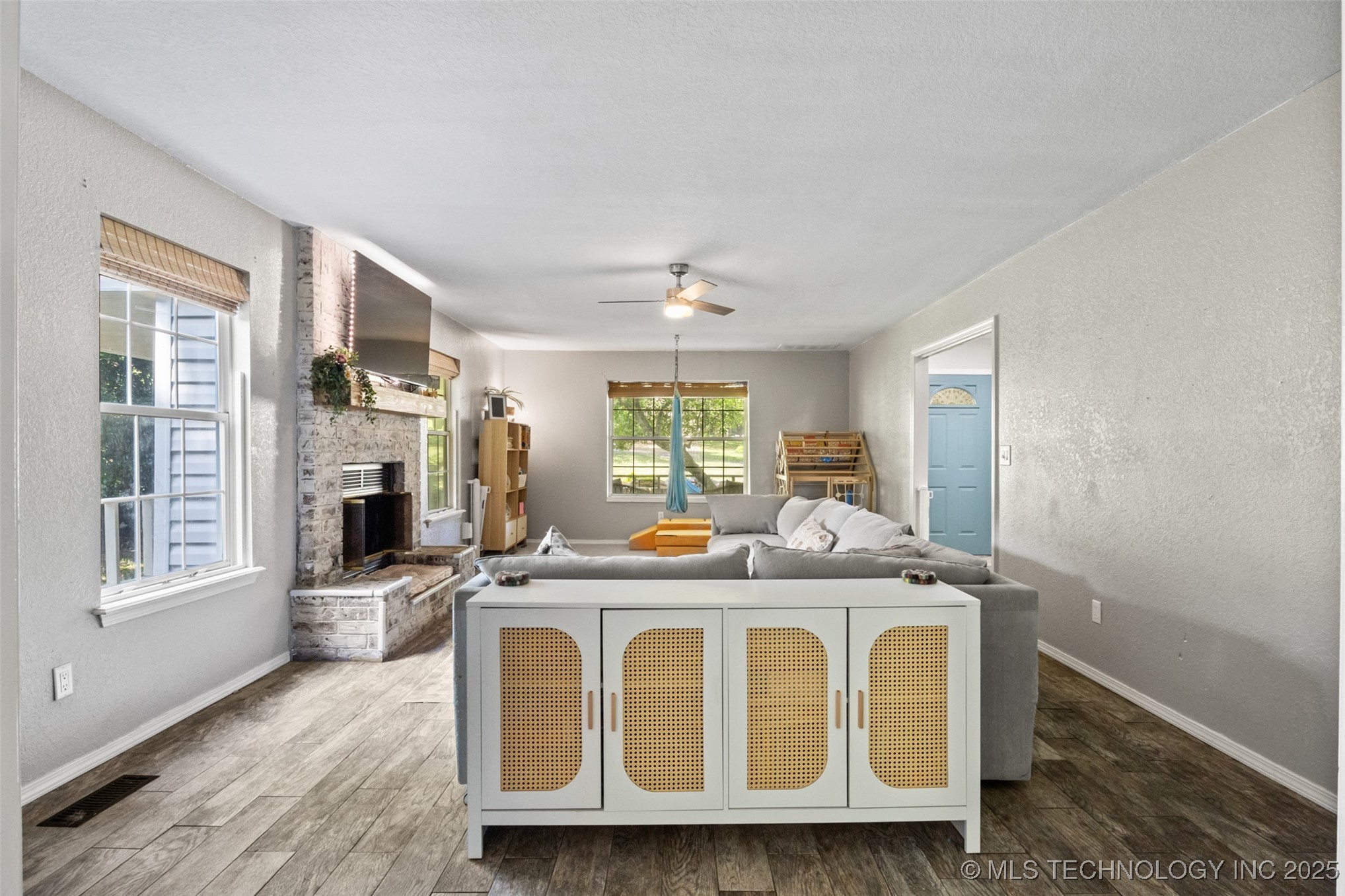 11801 S 266th East Avenue Property Photo 11