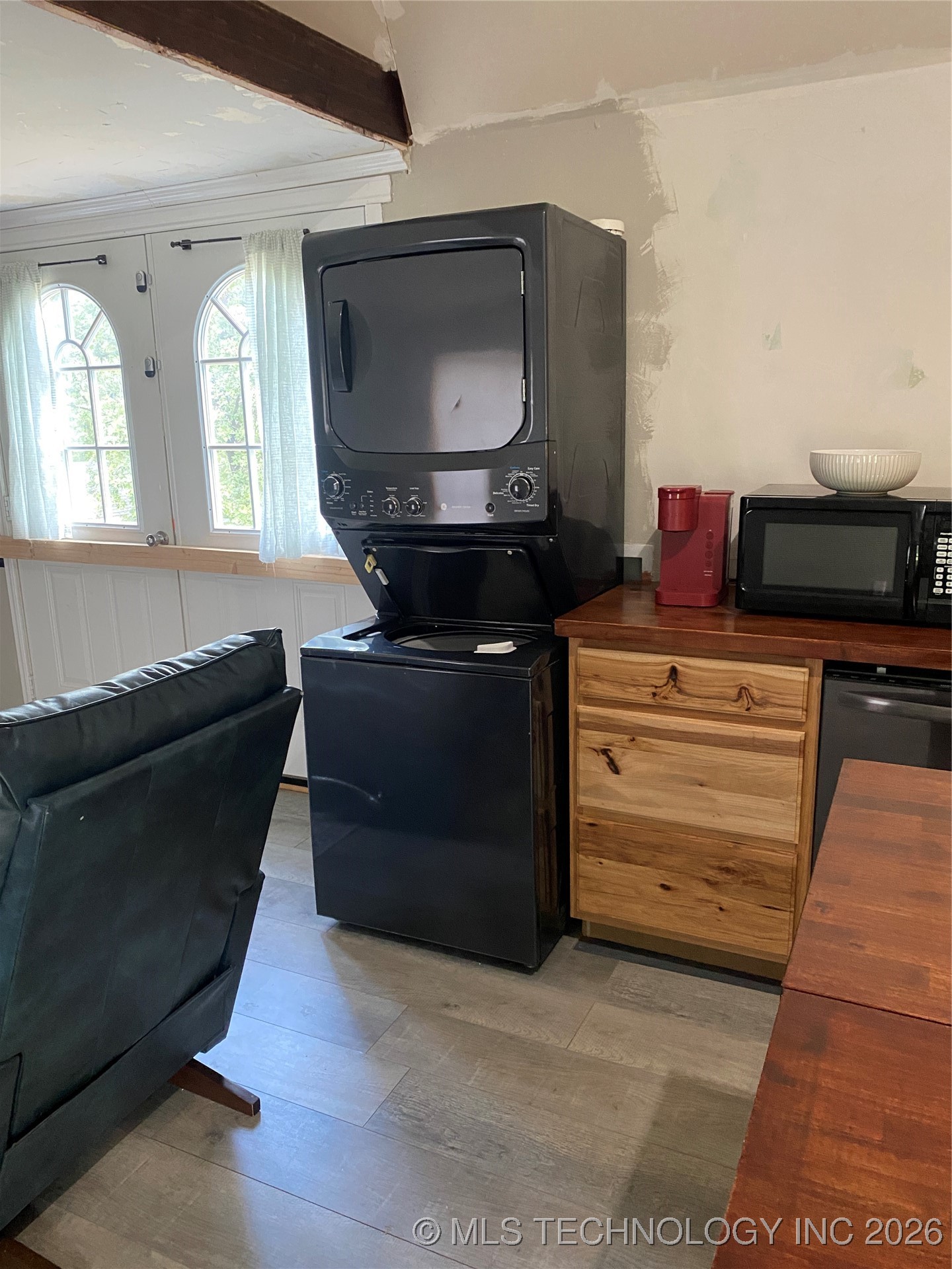 609 Murphy Drive Property Photo 7