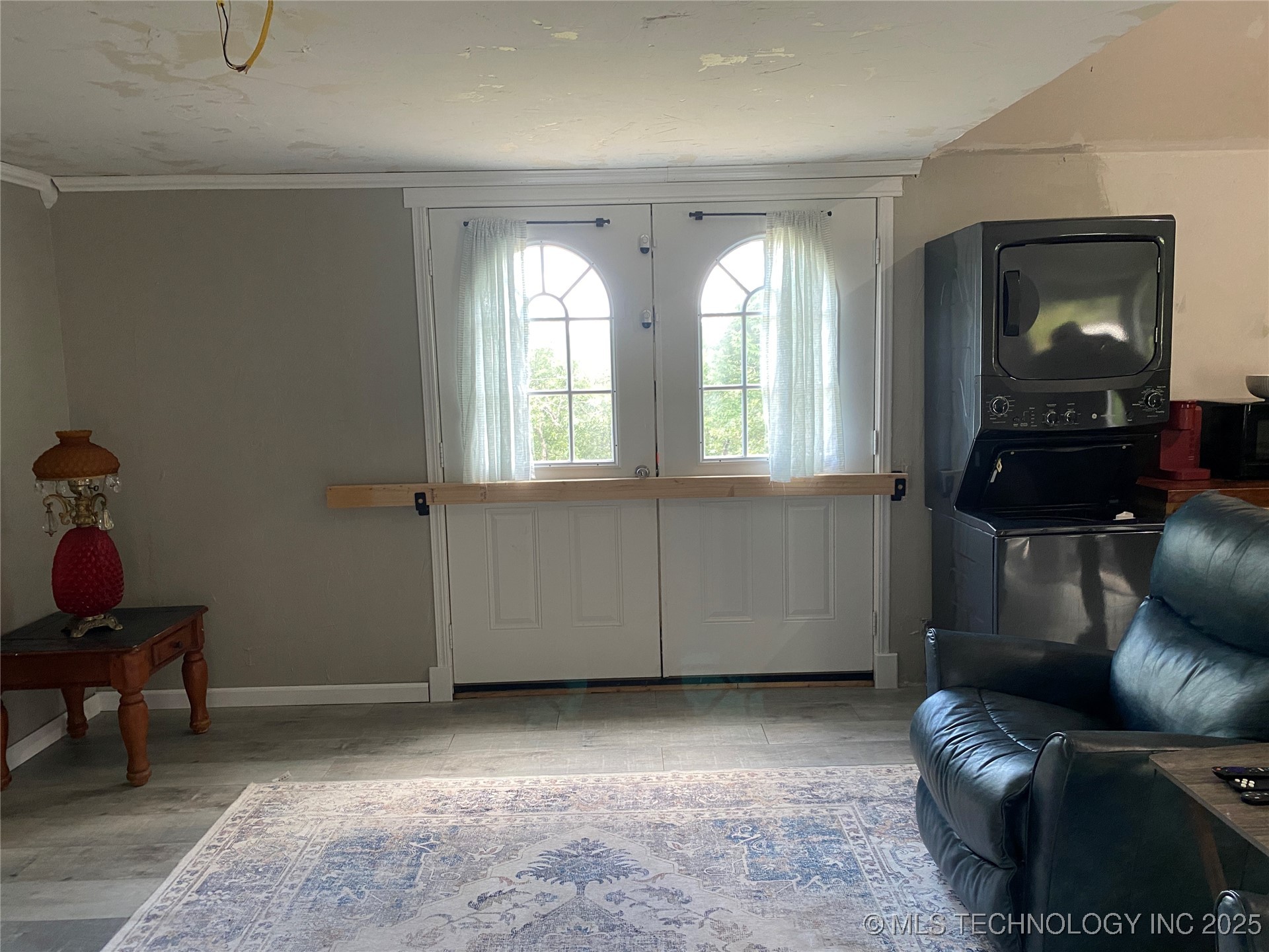 609 Murphy Drive Property Photo 8