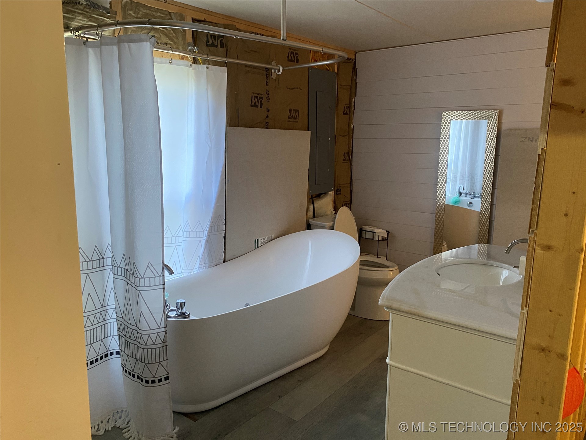 609 Murphy Drive Property Photo 12