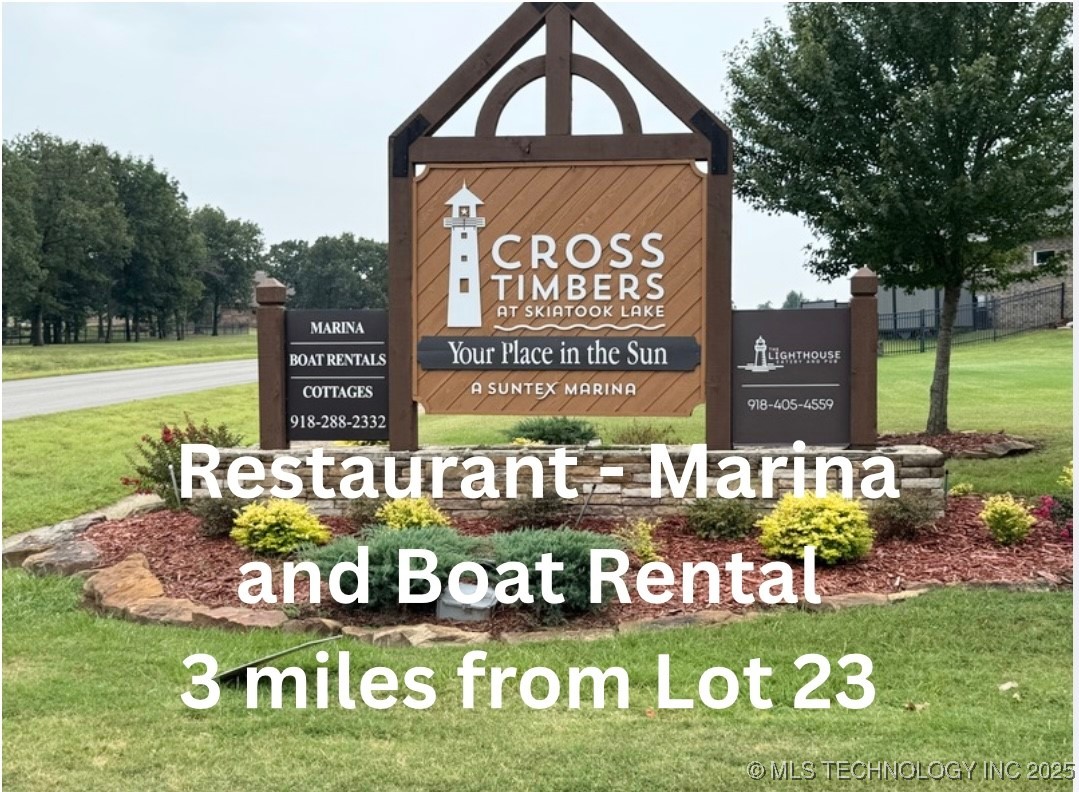 22 Cross Oaks Court Property Photo 7