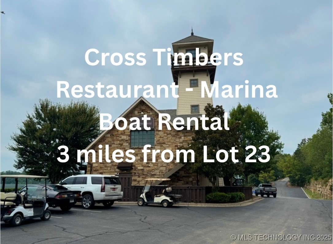 22 Cross Oaks Court Property Photo 8