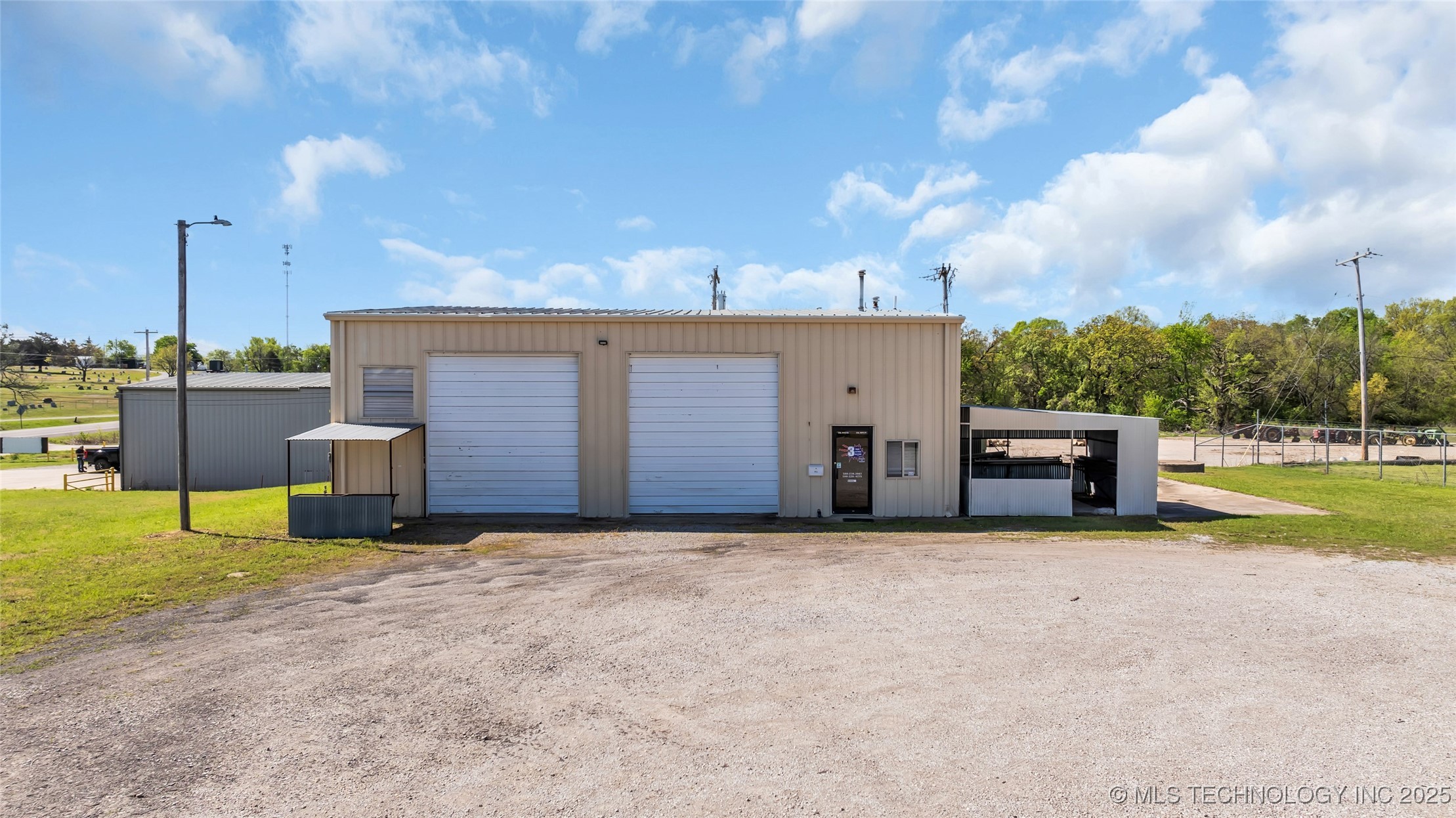 1717 Veterans Property Photo 2