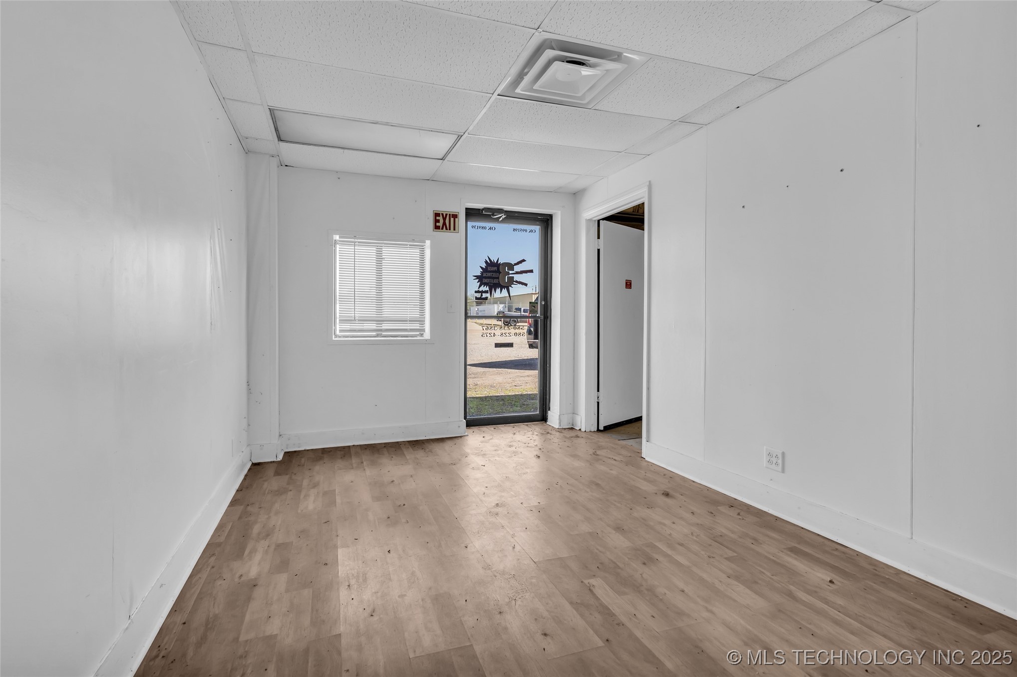 1717 Veterans Property Photo 4