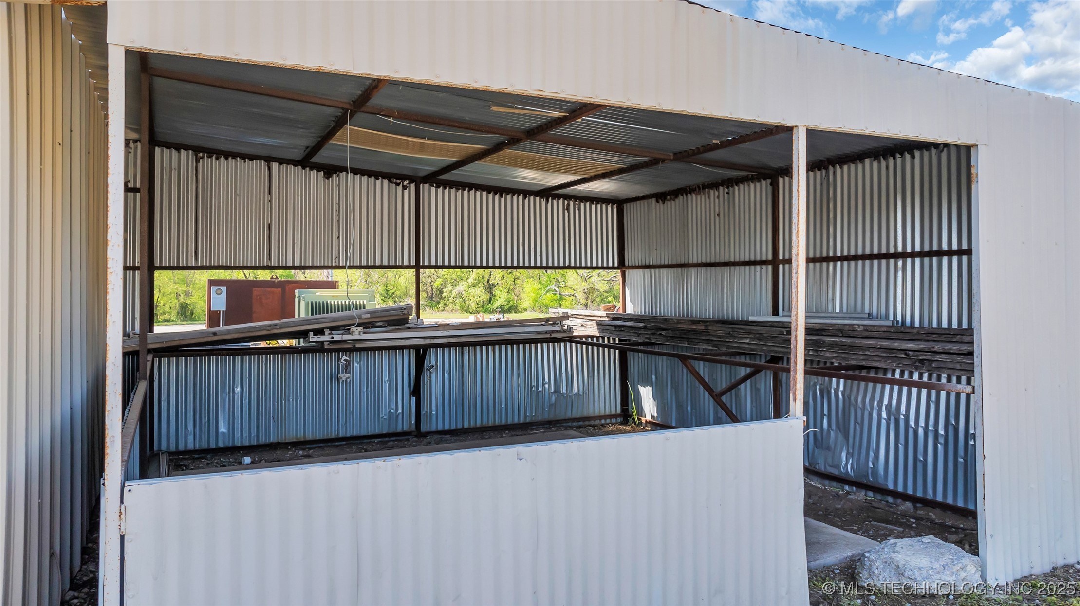 1717 Veterans Property Photo 17