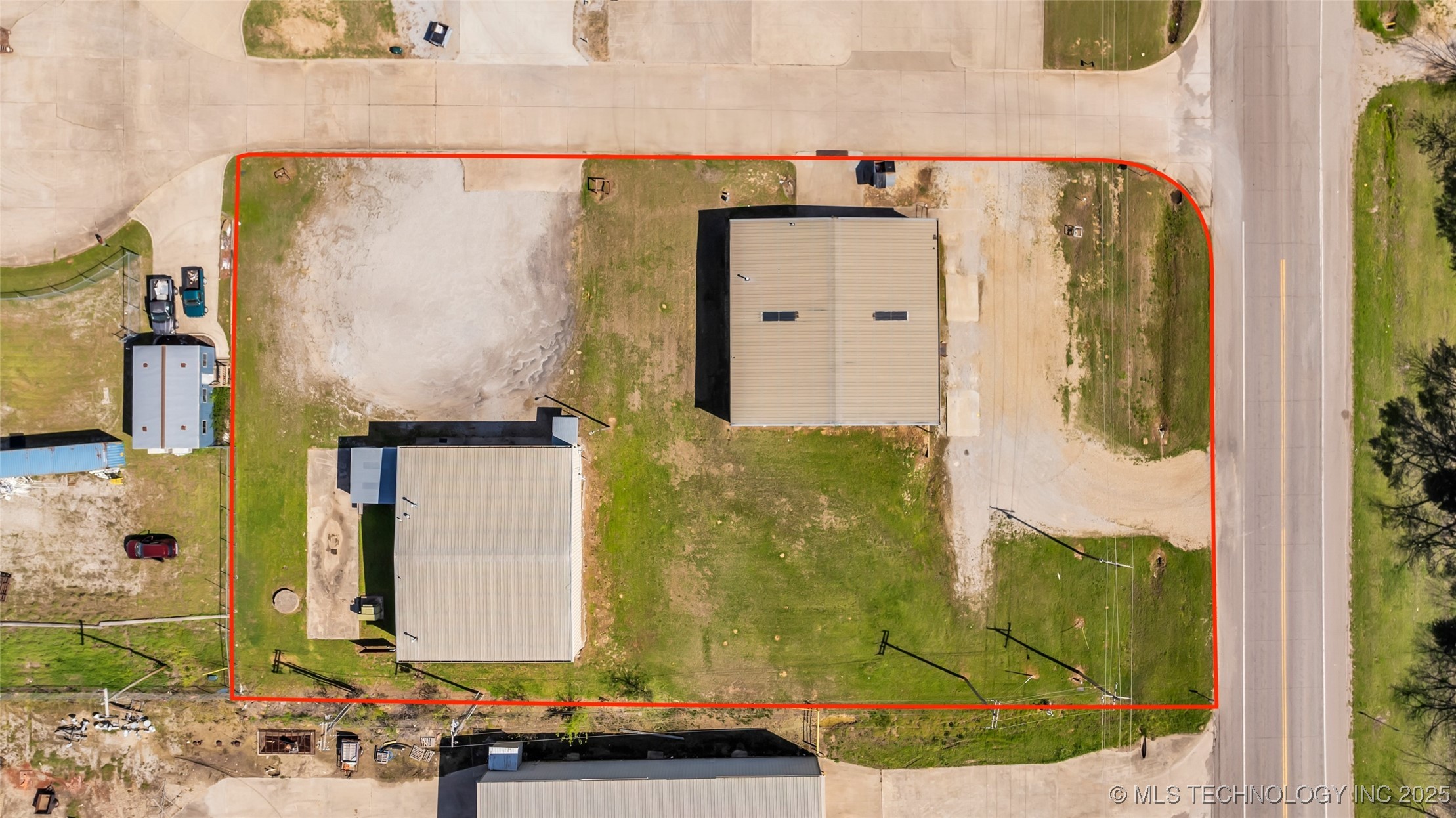 1717 Veterans Property Photo 31