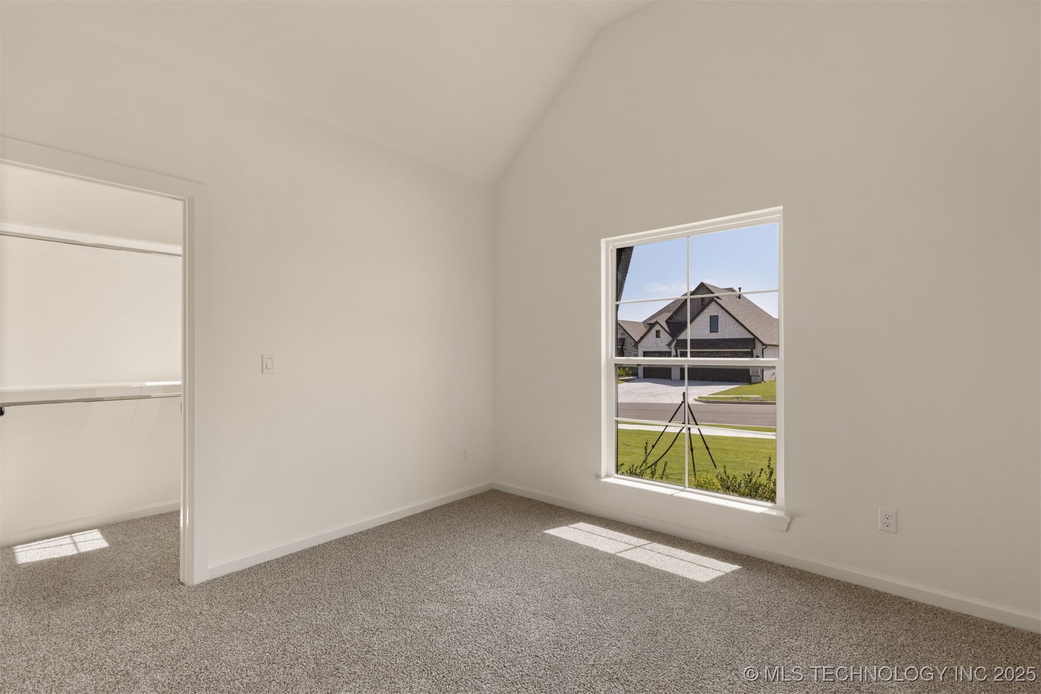 5114 S Everett Drive Property Photo 56