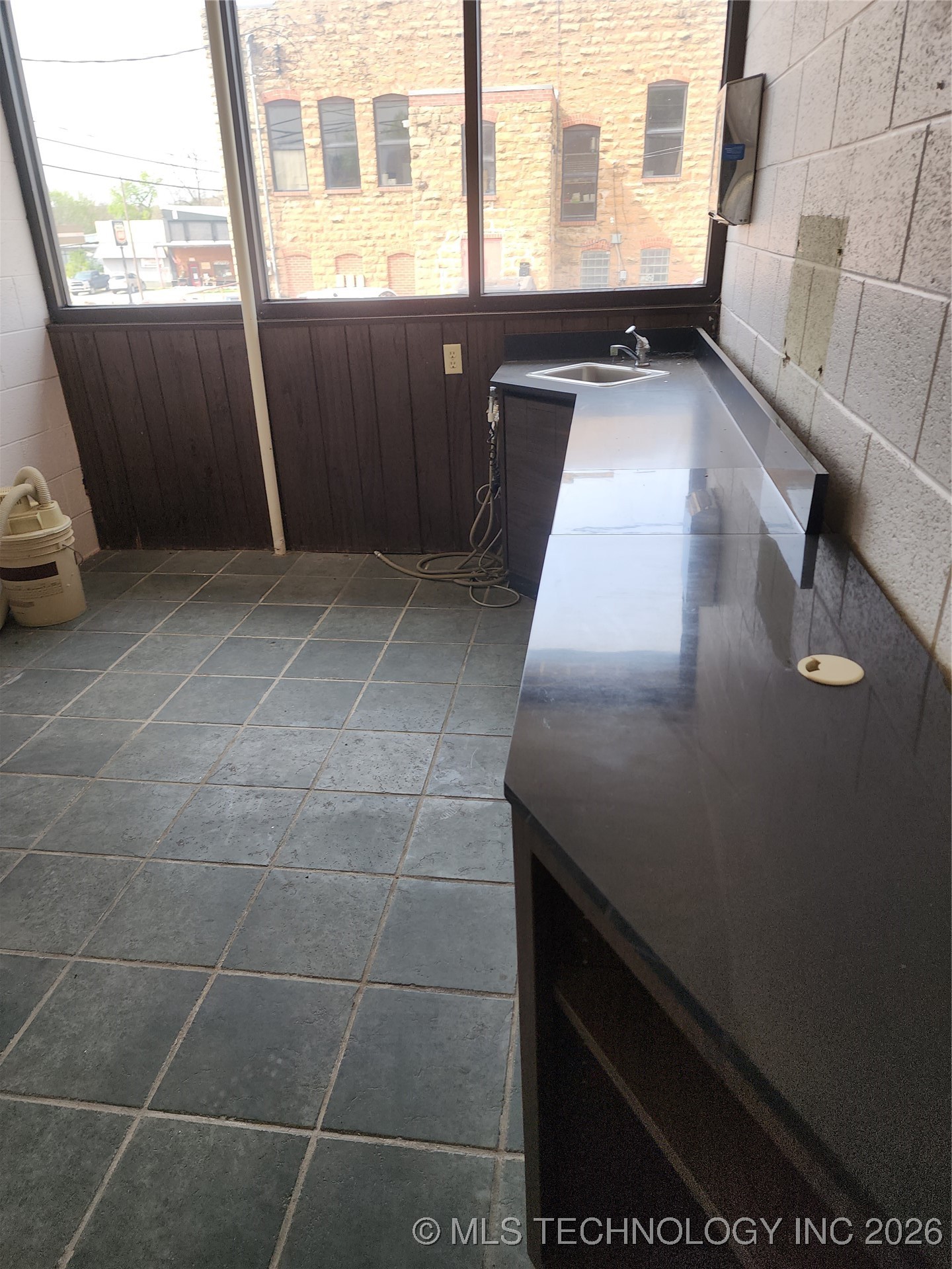 622 7th Street Property Photo 12