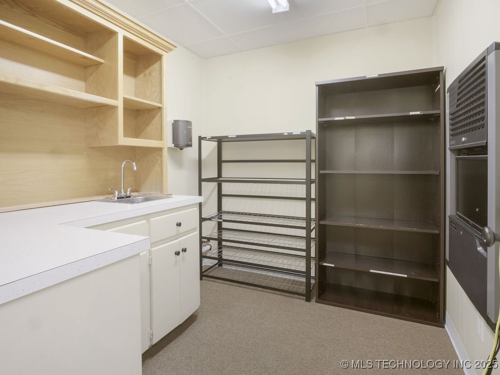 1550 S Virginia Avenue Property Photo 7