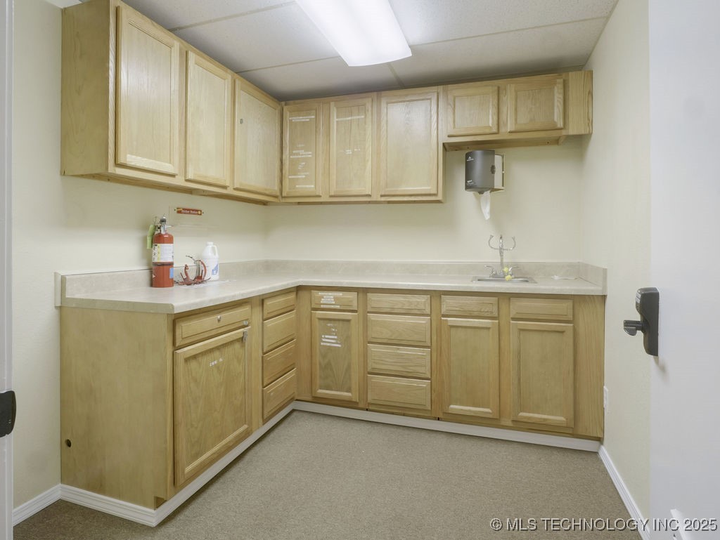 1550 S Virginia Avenue Property Photo 16