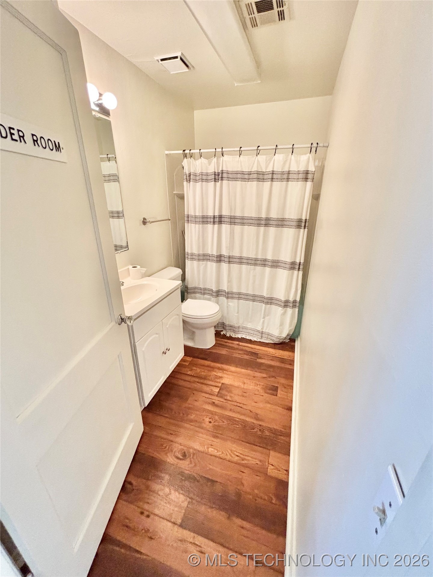 517 E Main Street Property Photo 15