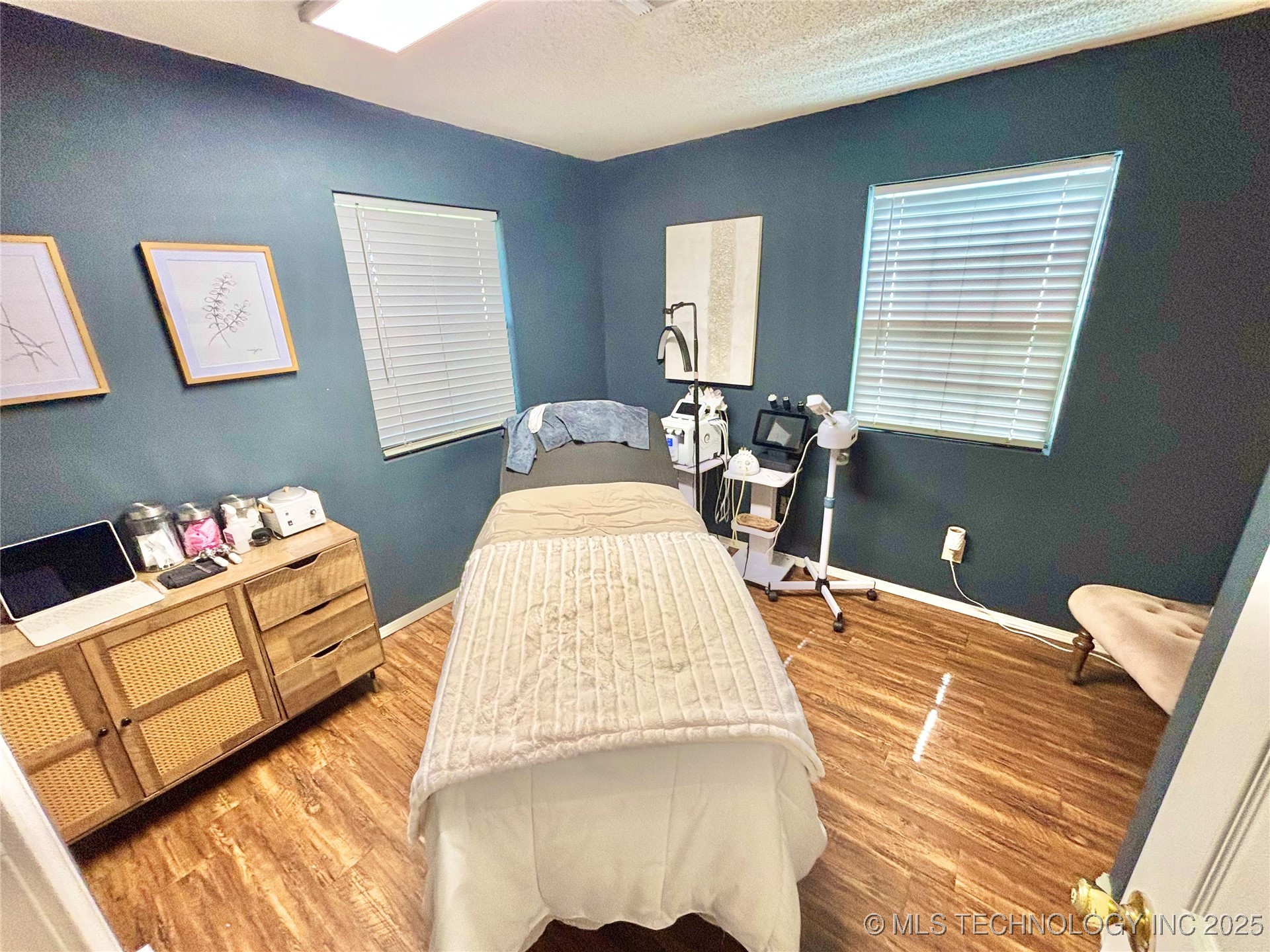 517 E Main Street Property Photo 26