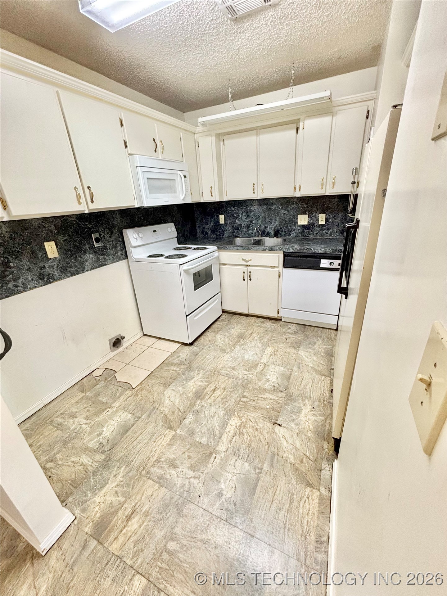 517 E Main Street Property Photo 36