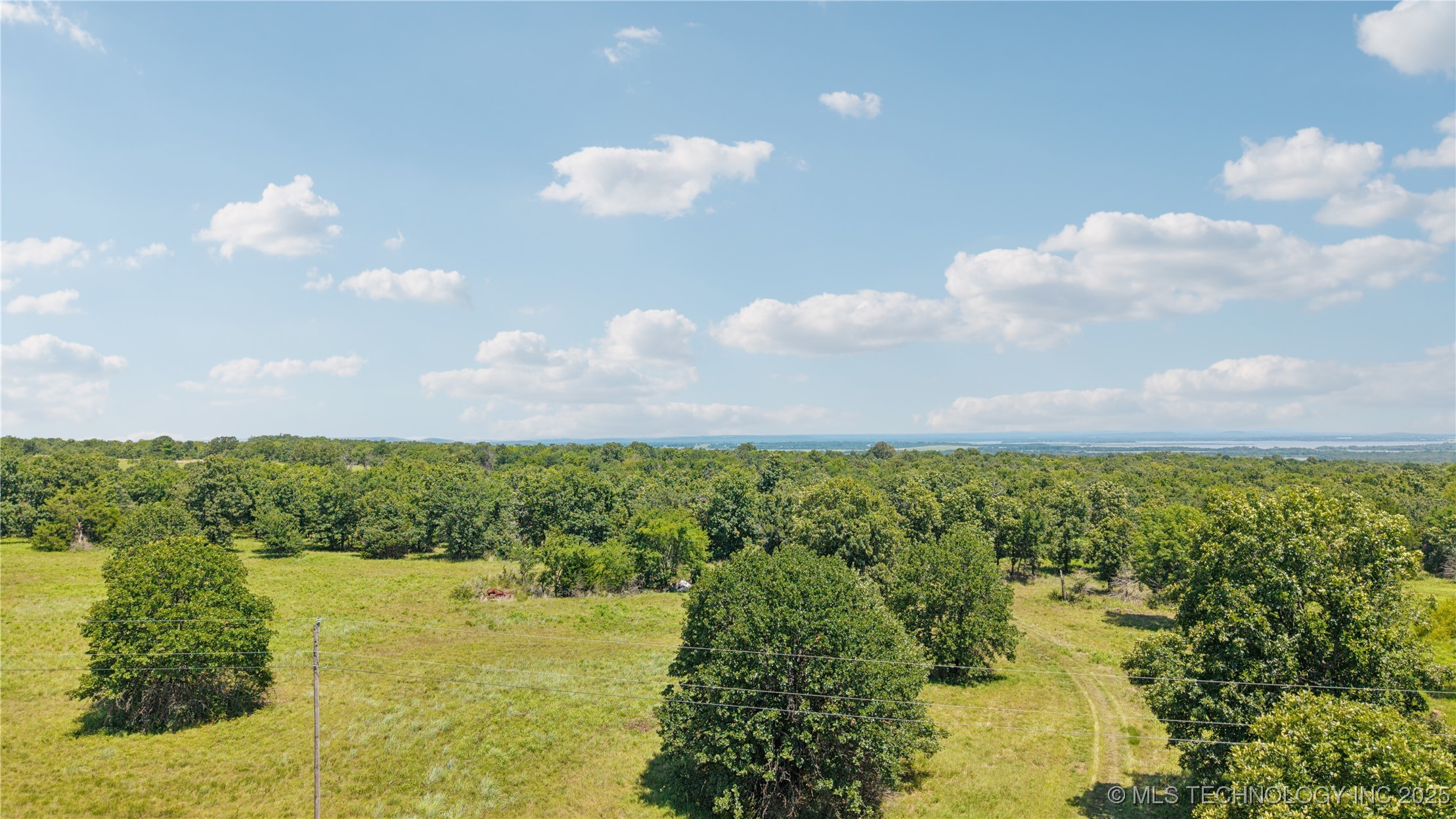 E County Road 1170 Property Photo 11