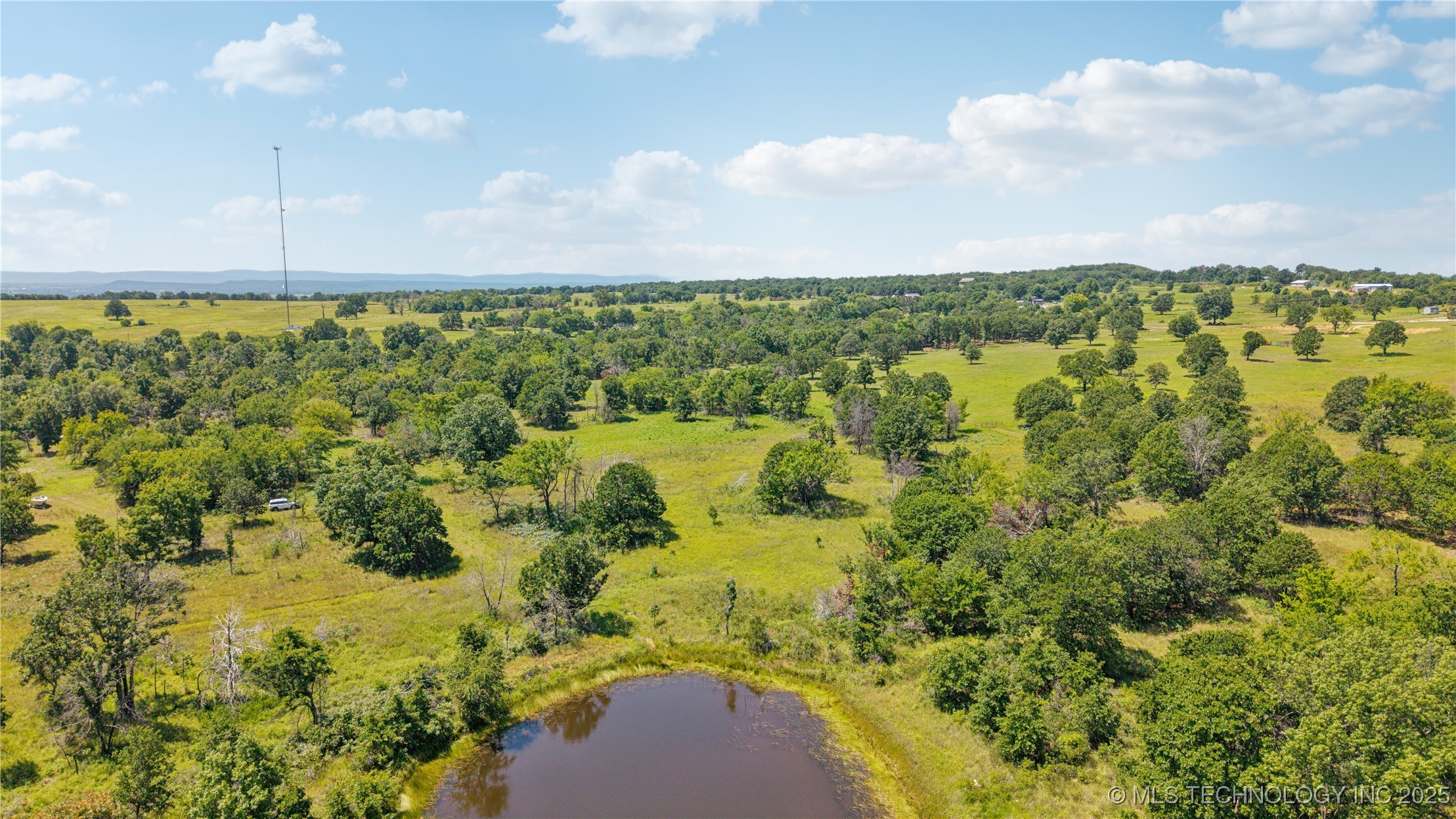 E County Road 1170 Property Photo 14