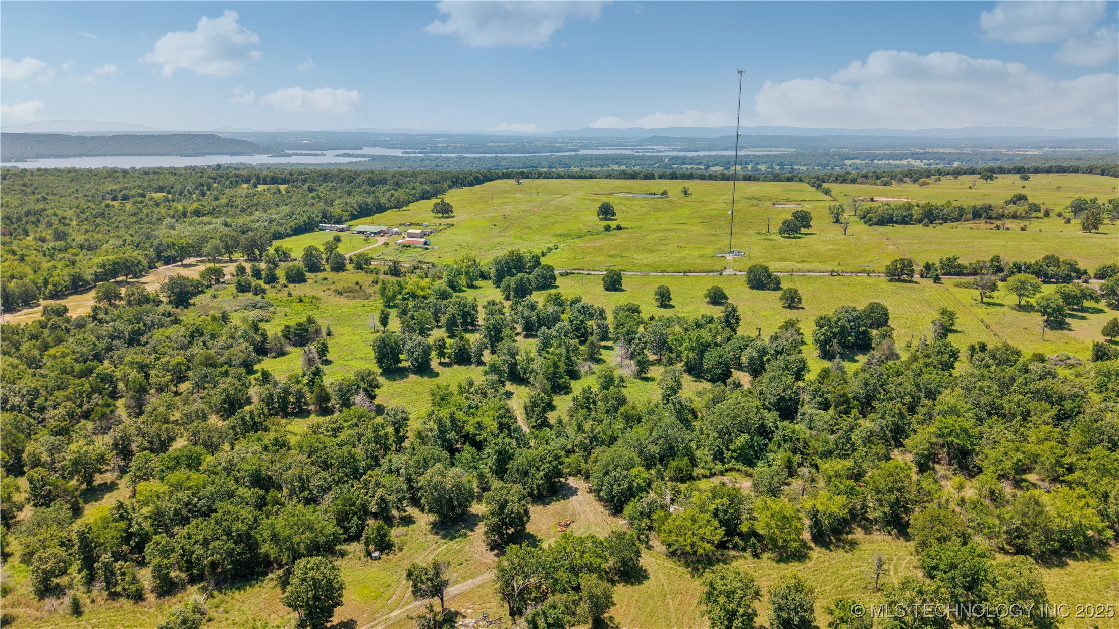 E County Road 1170 Property Photo 20