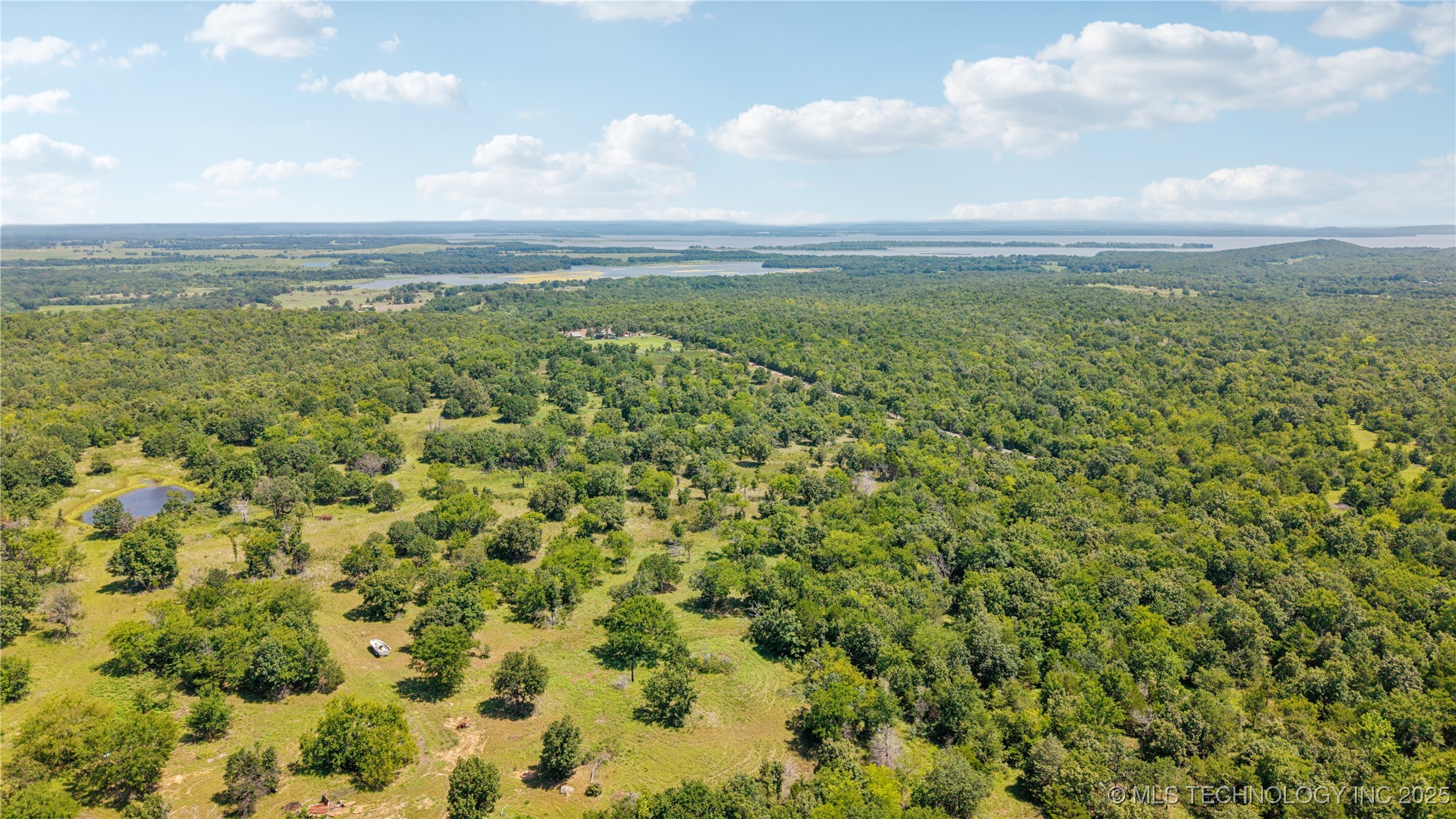 E County Road 1170 Property Photo 25