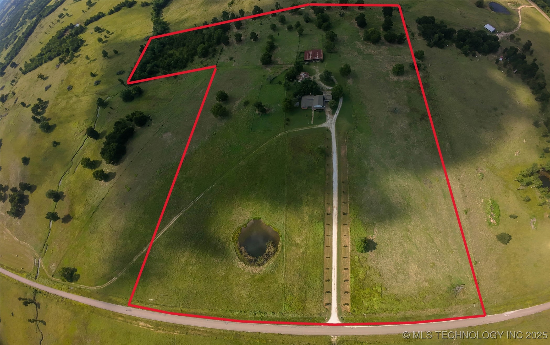 2343 E 2050 Property Photo 19