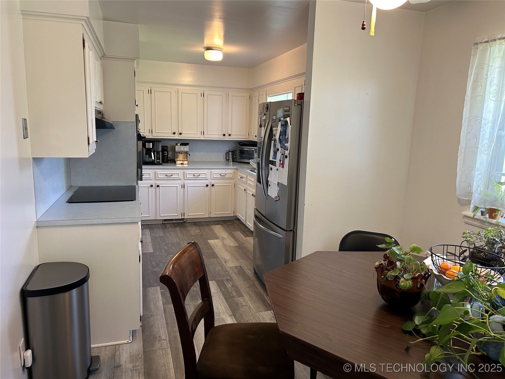 5521 S 76th East Avenue E Property Photo 14