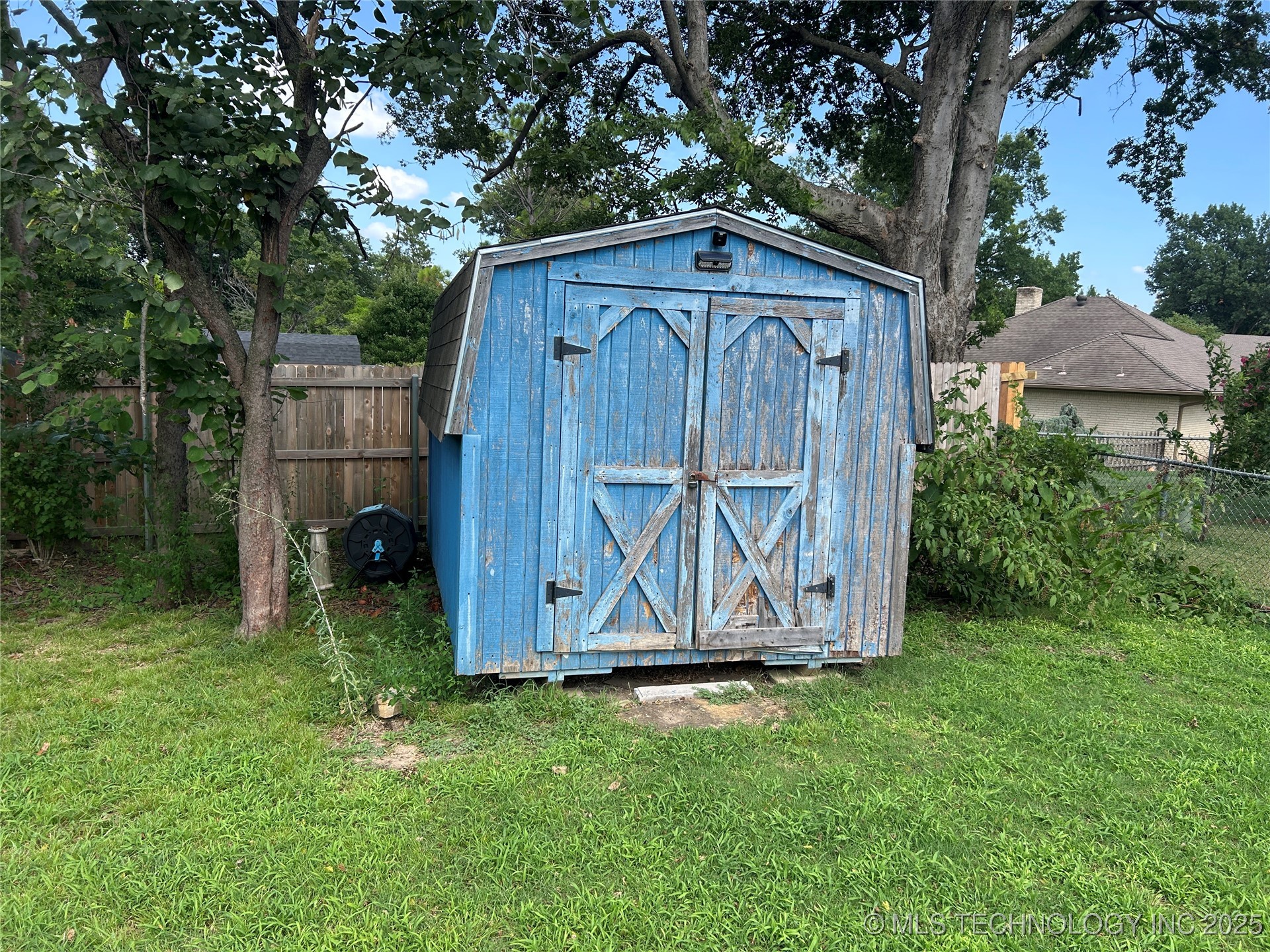 5521 S 76th East Avenue E Property Photo 21