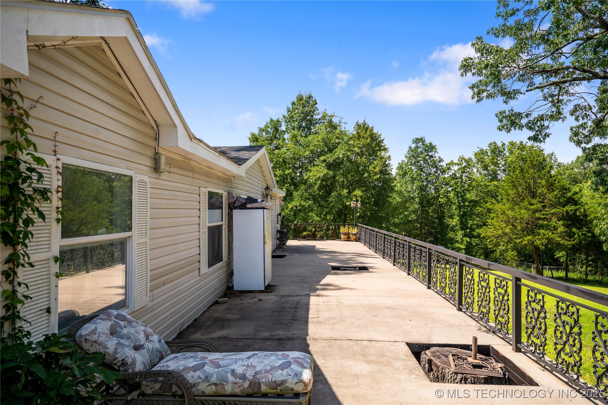 426670 Texanna Property Photo 8