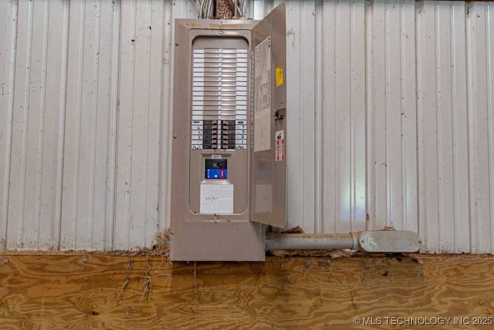 426670 Texanna Property Photo 33