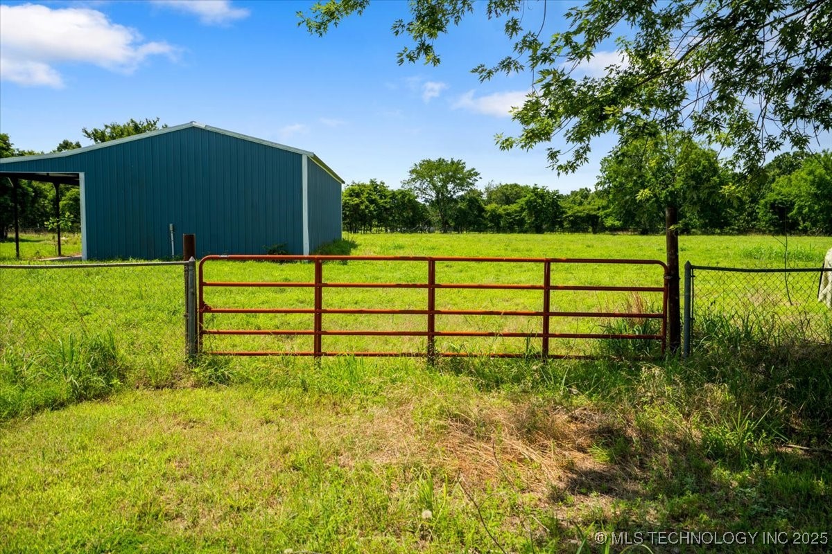 426670 Texanna Property Photo 48