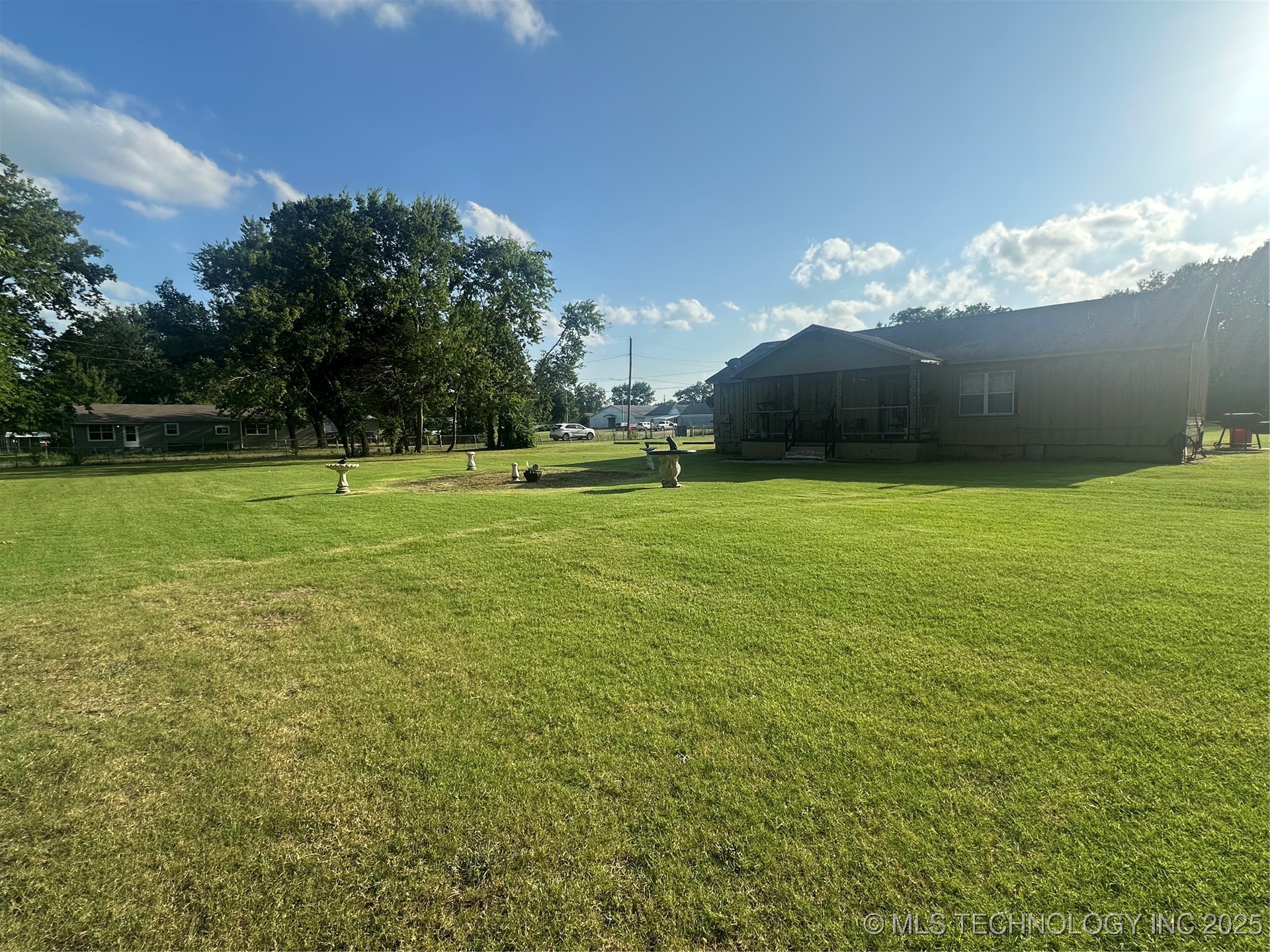 1747 E 63rd Street N Property Photo 5