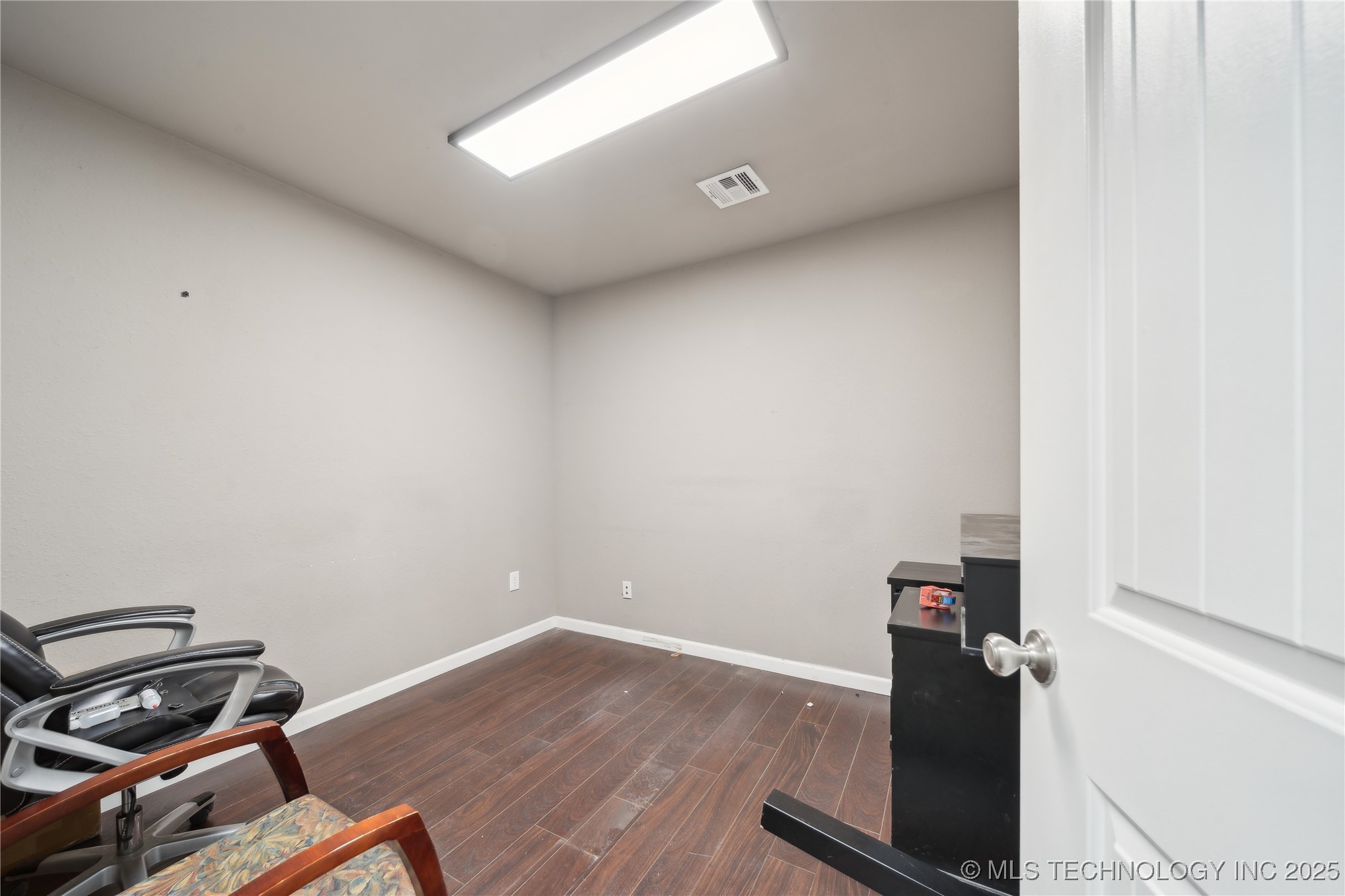 12127 S State Hwy 51 Highway Property Photo 9