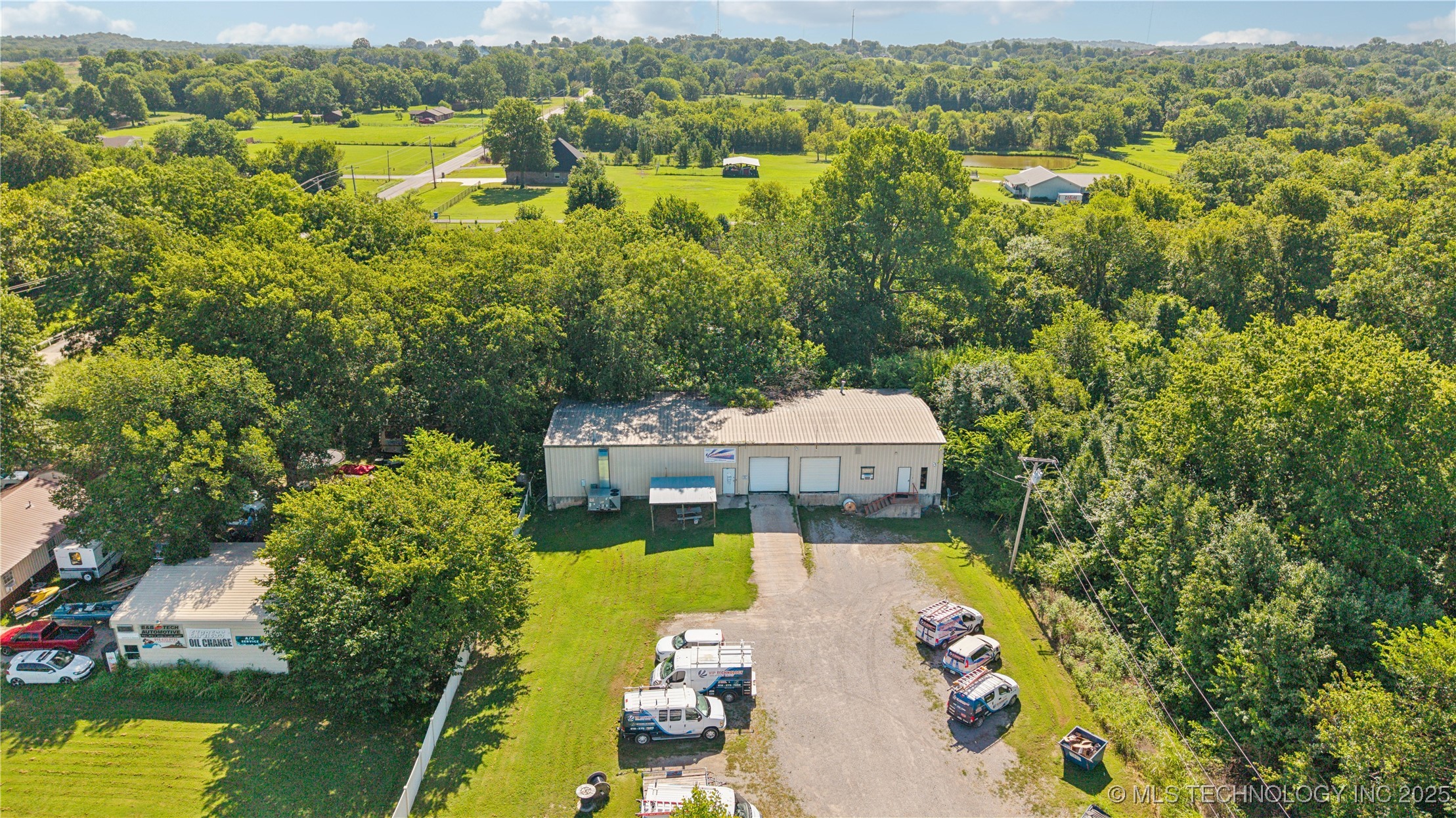 12127 S State Hwy 51 Highway Property Photo 18