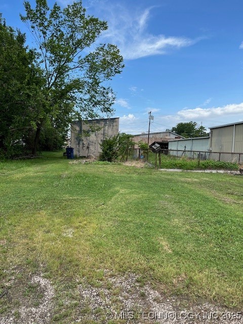 117 N Pettit Avenue Property Photo 2