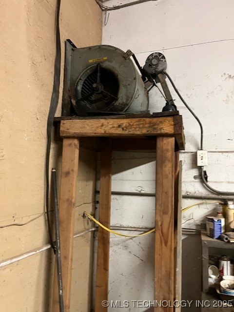 117 N Pettit Avenue Property Photo 4