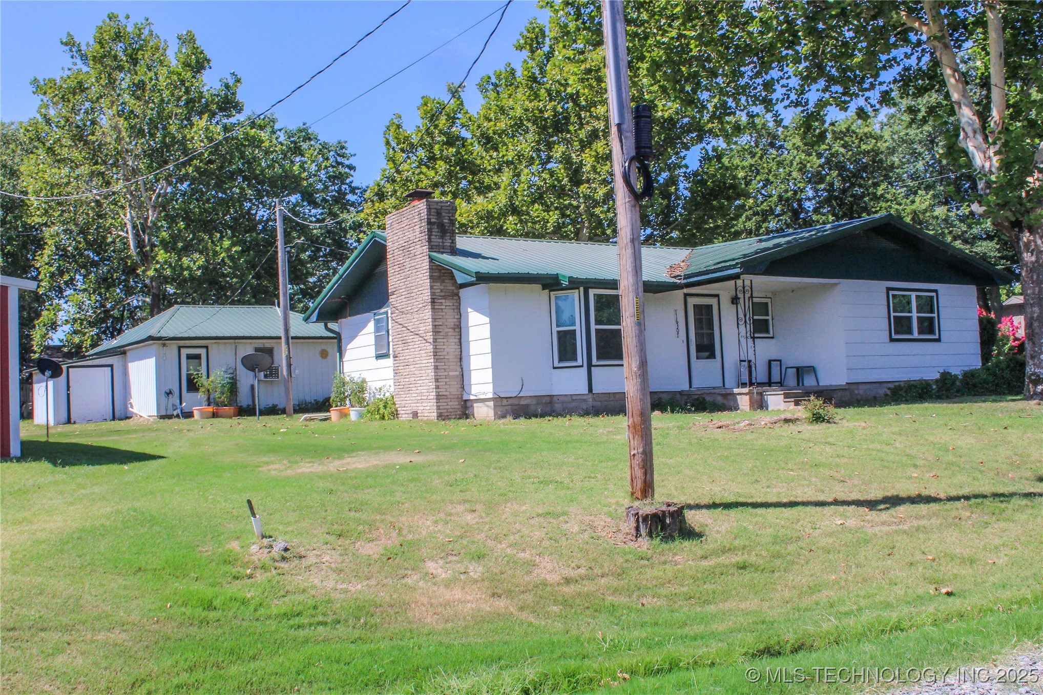 116307 S 4209 Road Property Photo 7