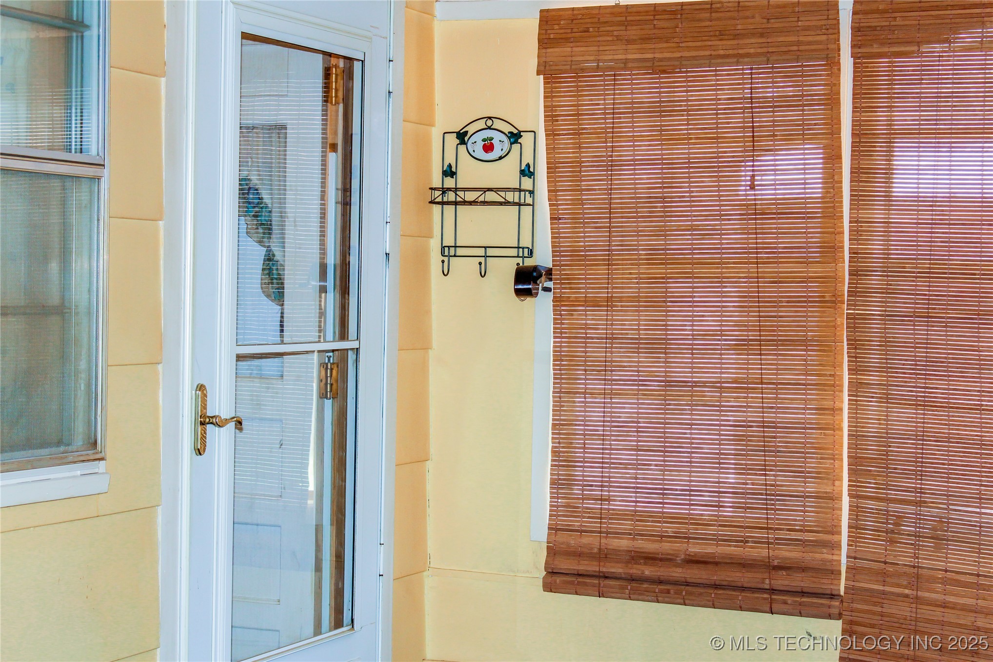 116307 S 4209 Road Property Photo 22