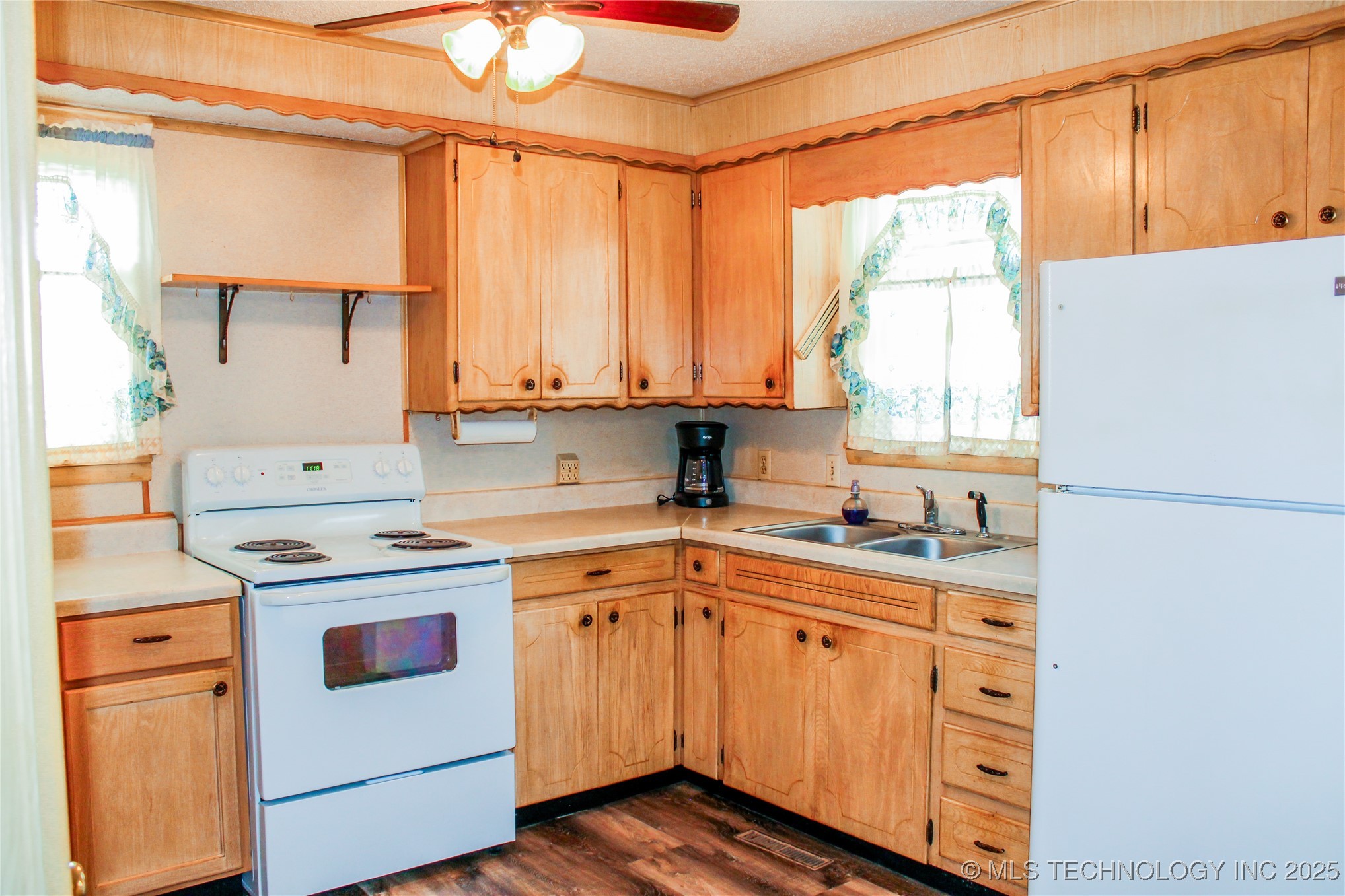 116307 S 4209 Road Property Photo 24