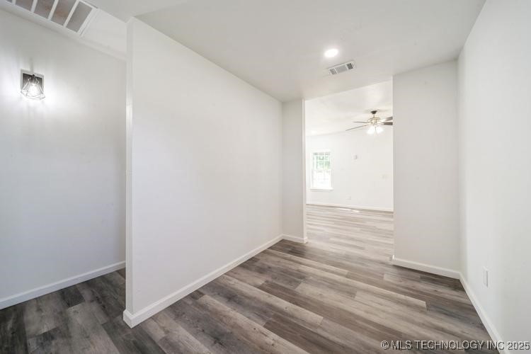 201 Ne Tignor Street Property Photo 4