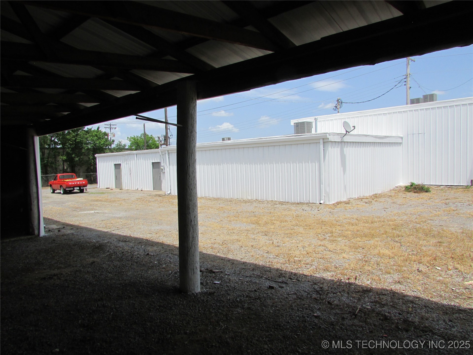 1907 N 11th Street Property Photo 13