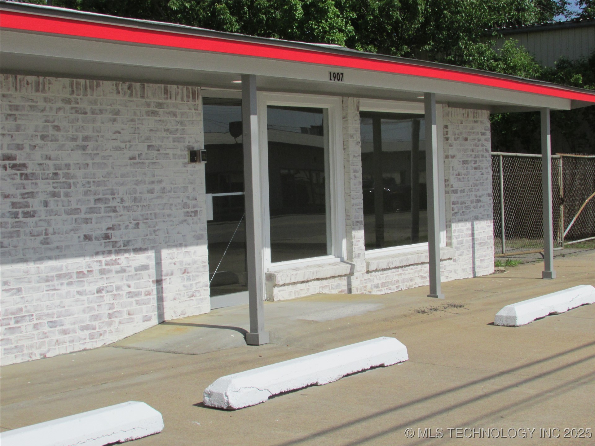 1907 N 11th Street Property Photo 38