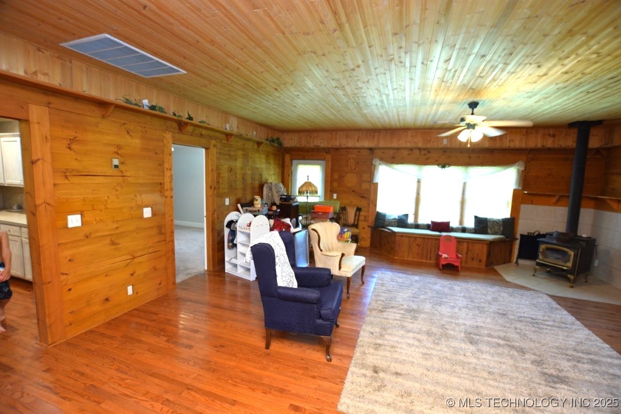 471983 E 783 Road Property Photo 26