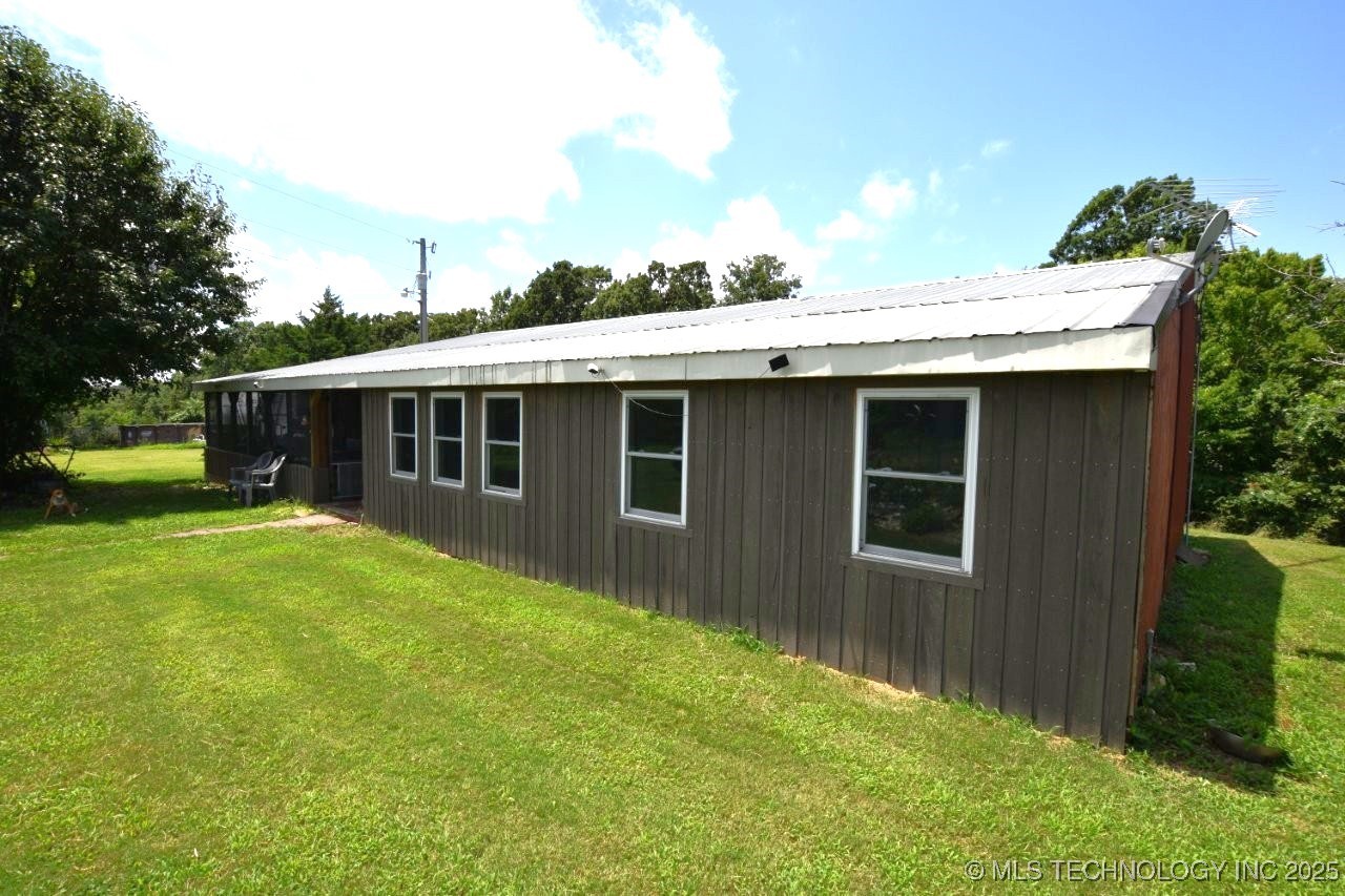 471983 E 783 Road Property Photo 42