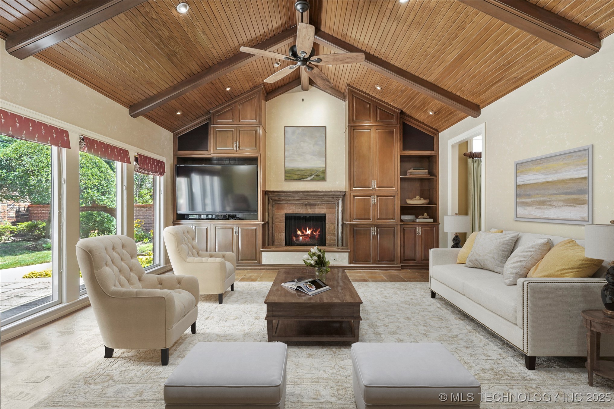 3429 E 58th Place Property Photo 4