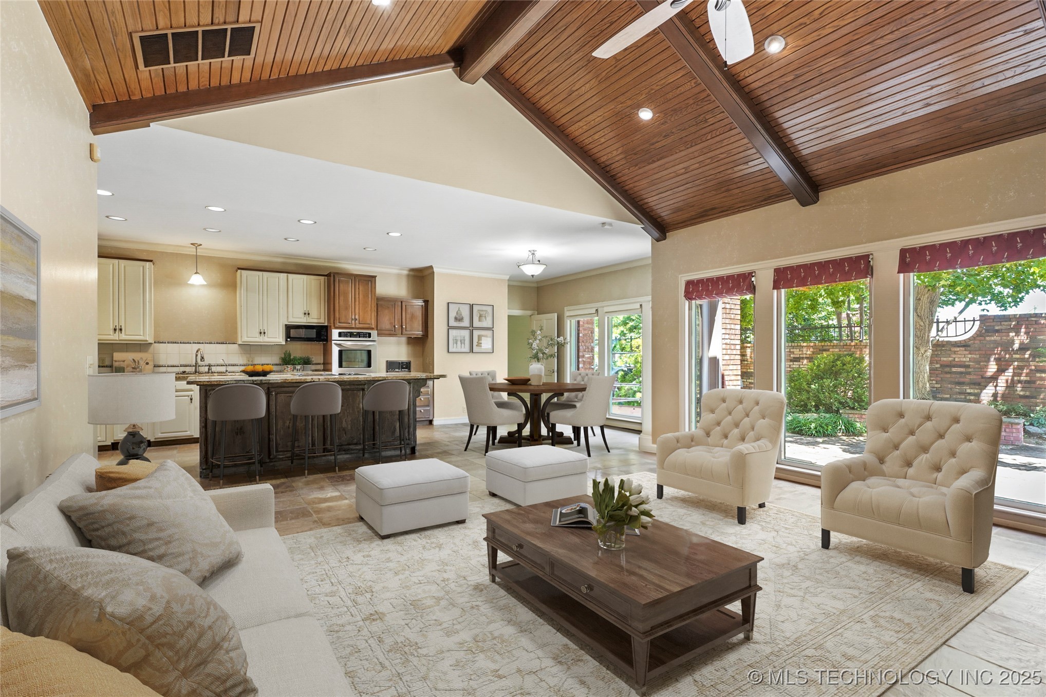 3429 E 58th Place Property Photo 5