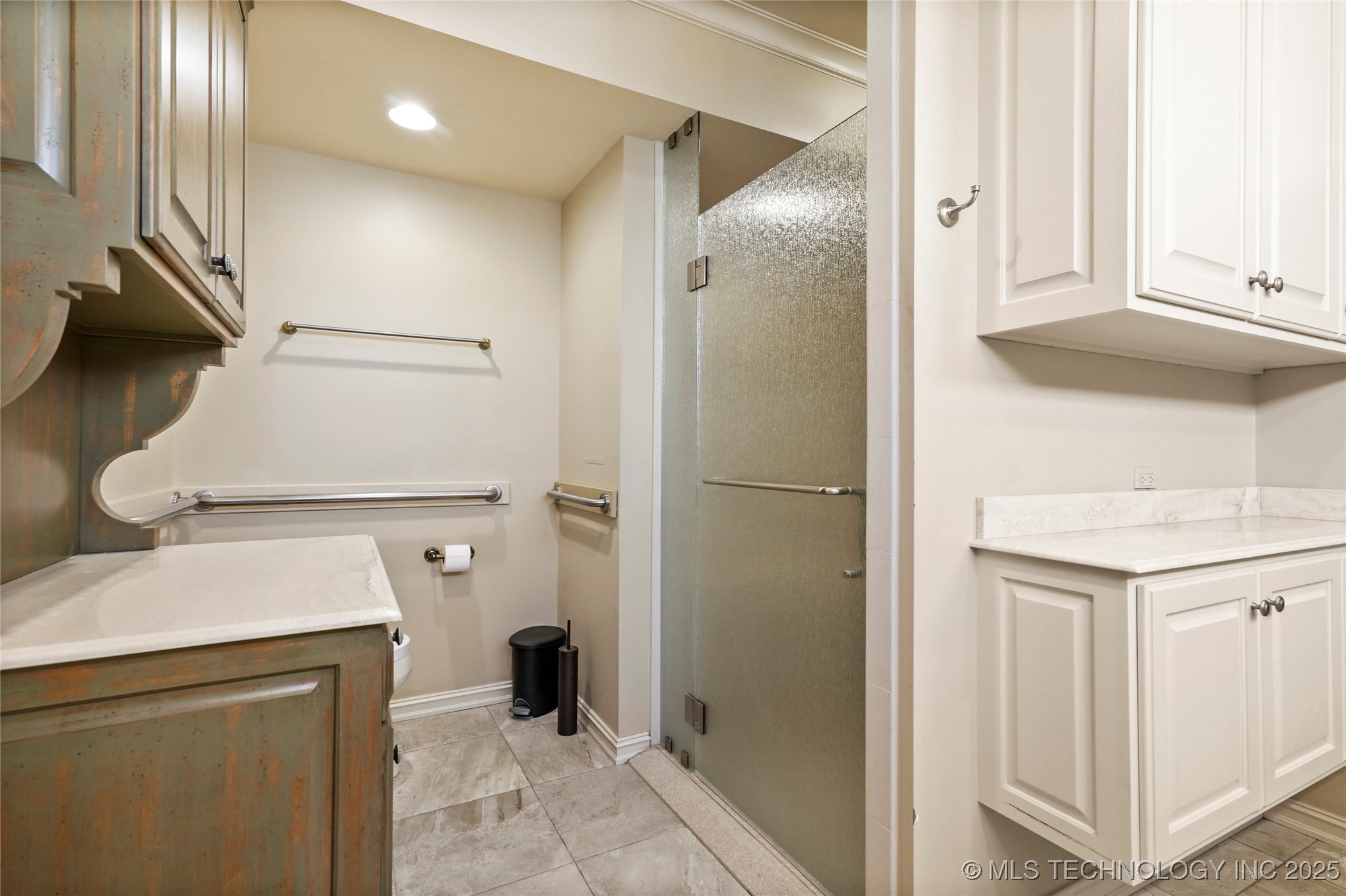 3429 E 58th Place Property Photo 13