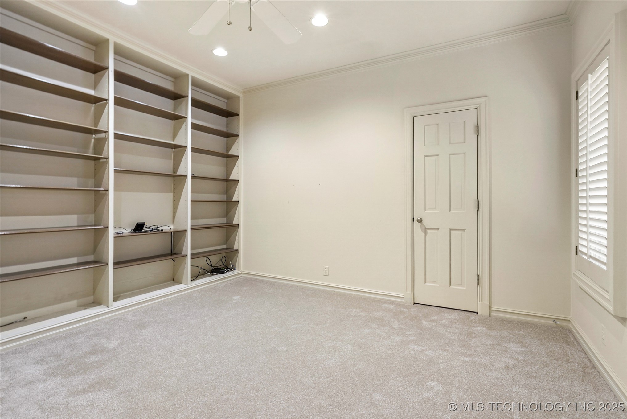 3429 E 58th Place Property Photo 23