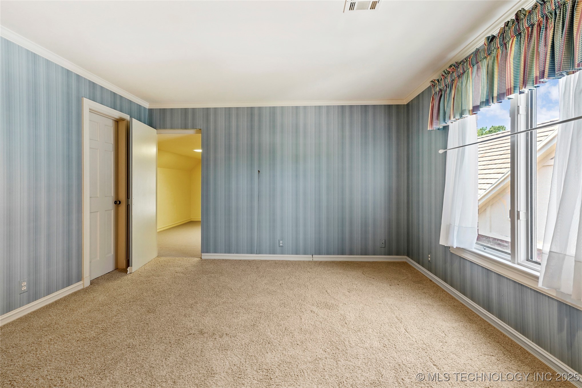 3429 E 58th Place Property Photo 27