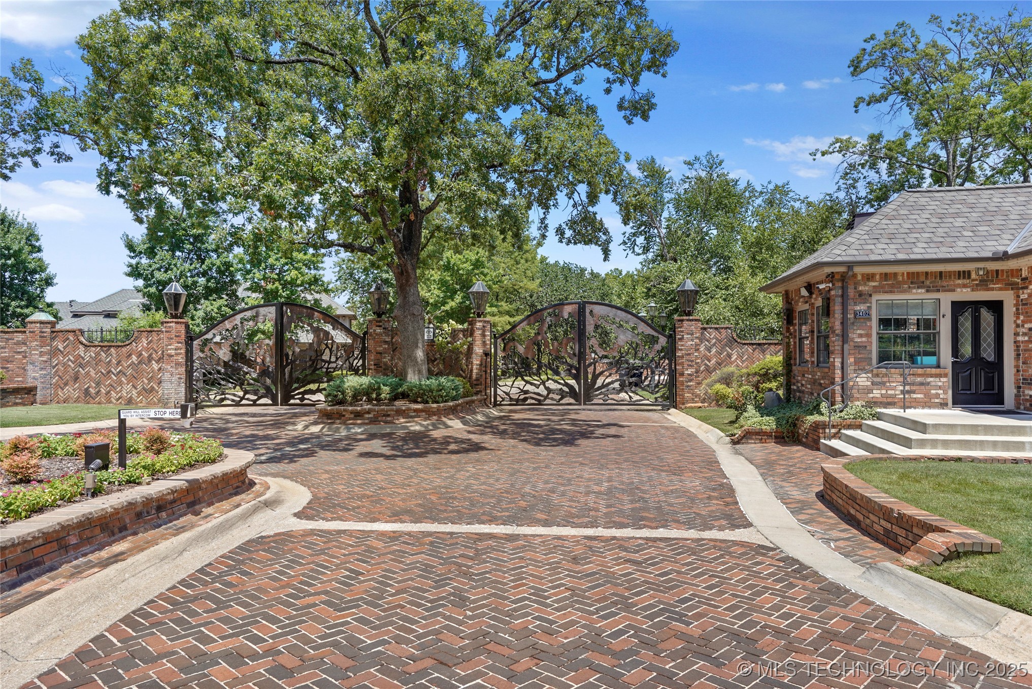 3429 E 58th Place Property Photo 36