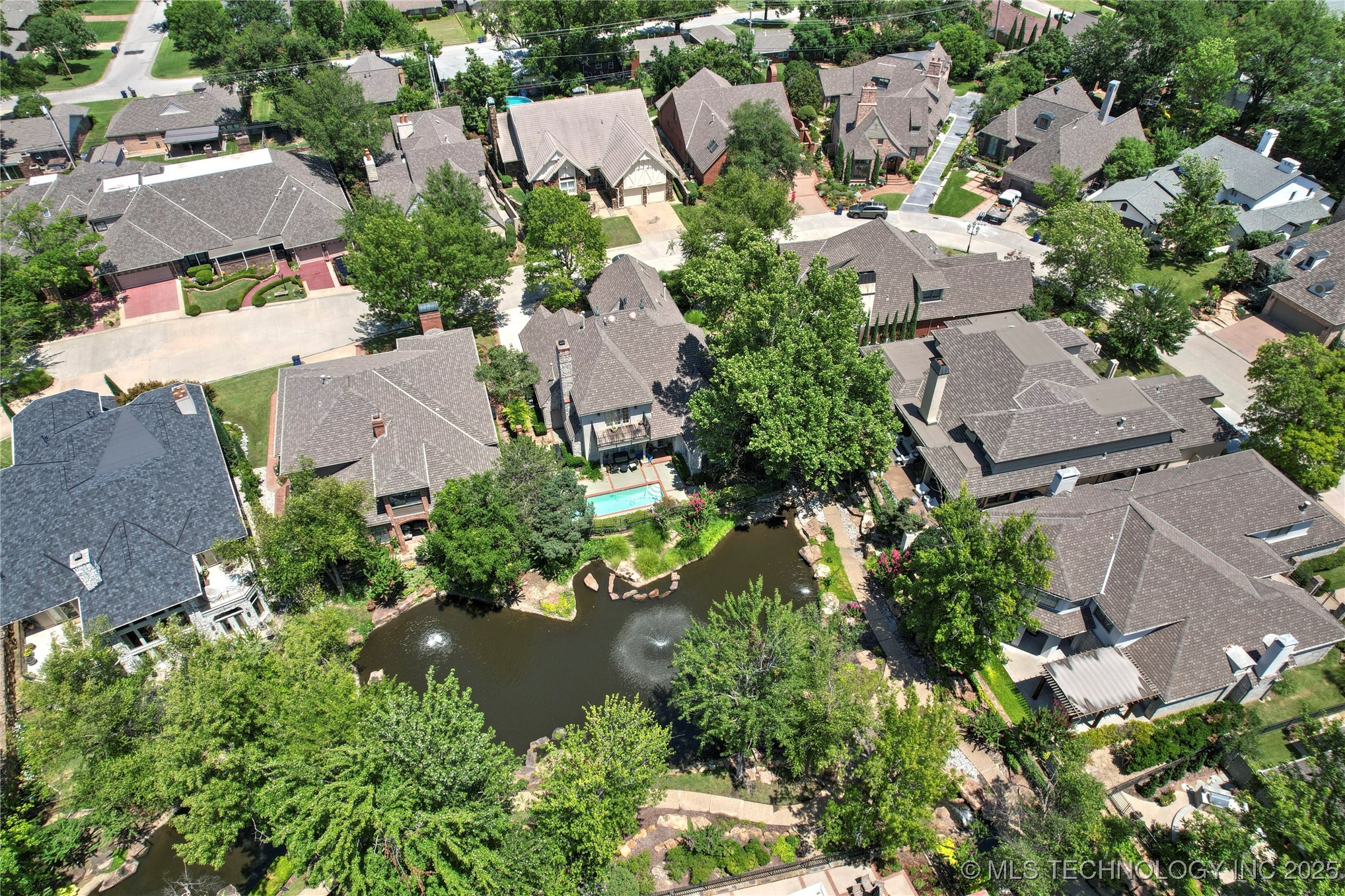 3429 E 58th Place Property Photo 41