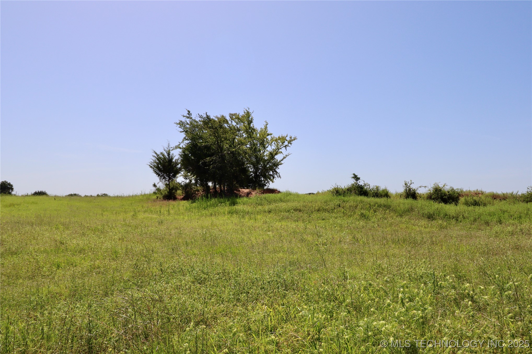 110009 N County Road 3740 Road Property Photo 4