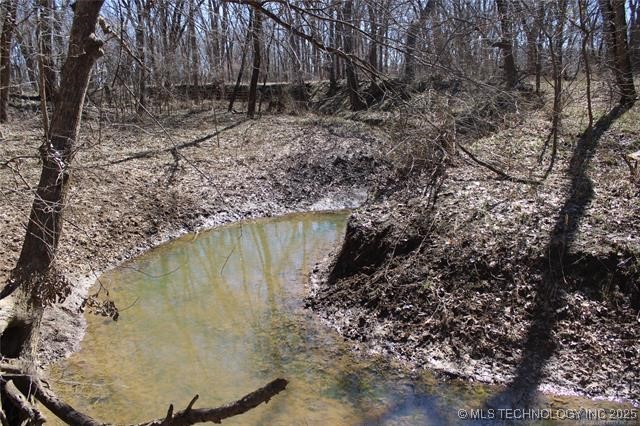 540 Road Property Photo 2