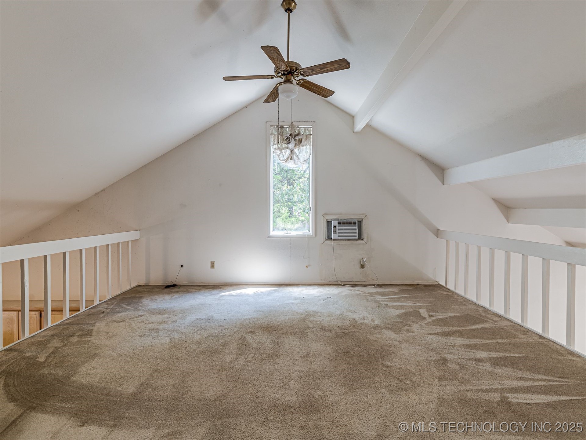 912 Summit Ridge Court Property Photo 28